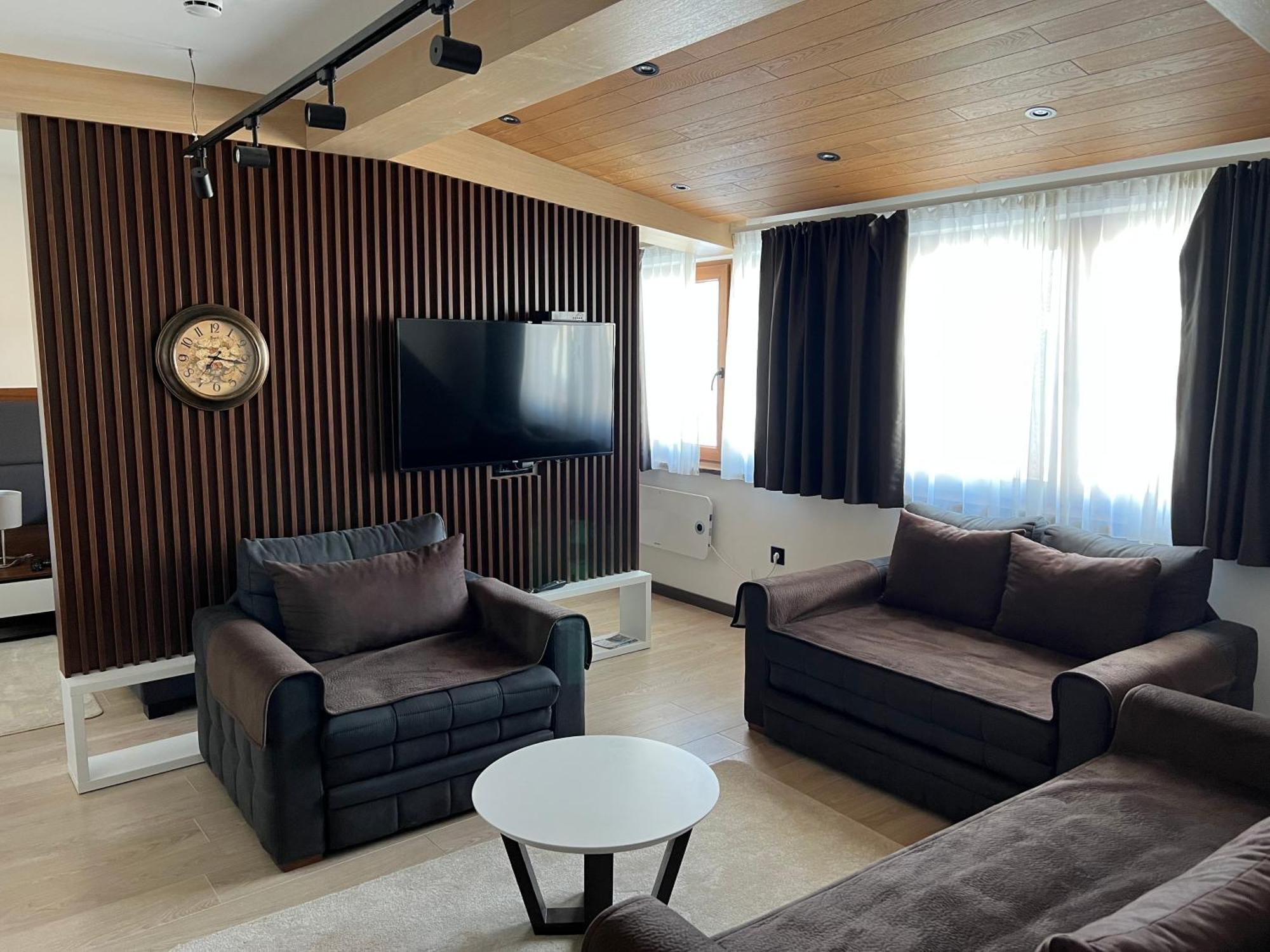 Family Apartmans Harry- Apartmans Of The Apart Hotel & Spa Zoned, Kopaonik - Special Benefit, Children Up To 13 Years Of Age Accompanied By Two Adults Stay For Free-Parking-Breakfast-Pool&Spa Exterior foto
